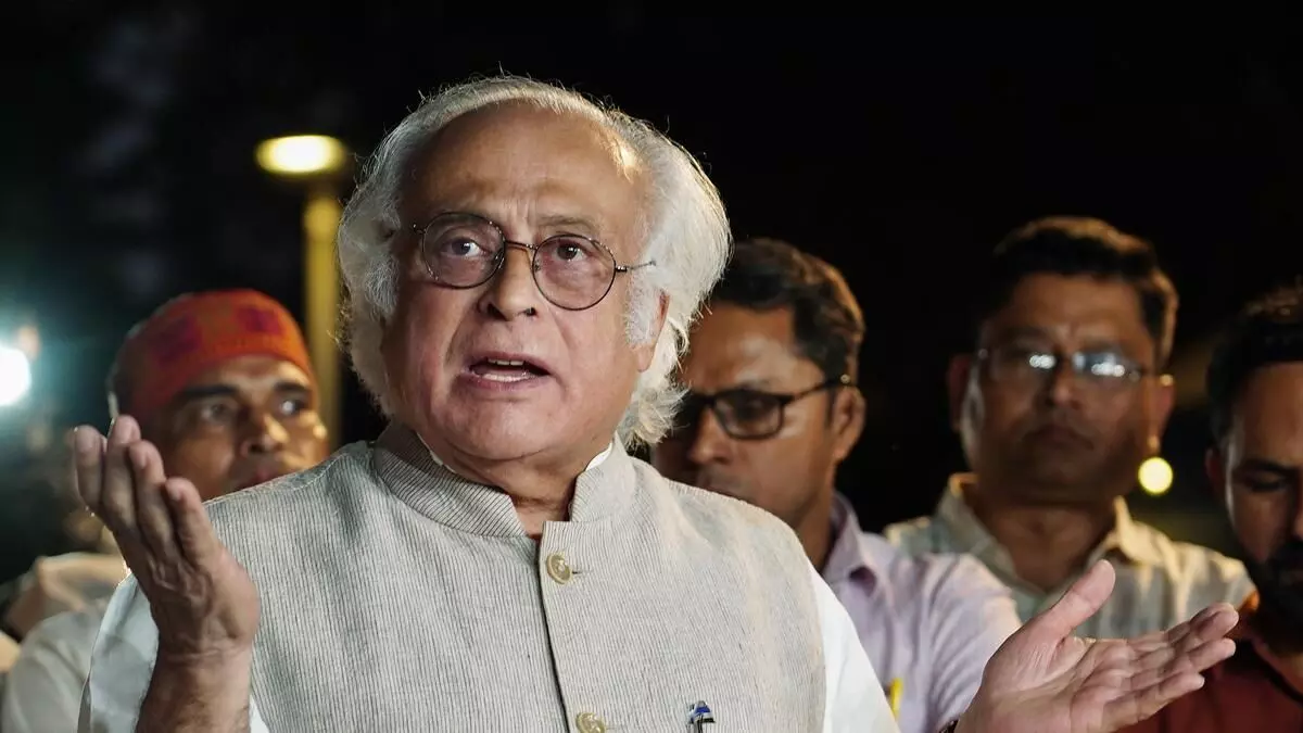 Congress: రాహుల్, ప్రియాంకపై ఎఫ్ఐఆర్... మోడీ-షా ‘దుష్ట జంట’ భయపడి, విరక్తి చెందారని కాంగ్రెస్ తీవ్ర విమర్శ Congress: రాహుల్, ప్రియాంకపై ఎఫ్ఐఆర్... మోడీ-షా ‘దుష్ట జంట’ భయపడి, విరక్తి చెందారని కాంగ్రెస్ తీవ్ర విమర్శ