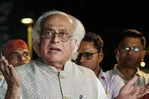 Congress: రాహుల్, ప్రియాంకపై ఎఫ్ఐఆర్... మోడీ-షా ‘దుష్ట జంట’ భయపడి, విరక్తి చెందారని కాంగ్రెస్ తీవ్ర విమర్శ Congress: రాహుల్, ప్రియాంకపై ఎఫ్ఐఆర్... మోడీ-షా ‘దుష్ట జంట’ భయపడి, విరక్తి చెందారని కాంగ్రెస్ తీవ్ర విమర్శ