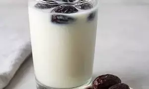 Dates Soaked in Milk: పాలలో నానబెట్టిన ఖర్జూరాలు: ఆరోగ్యానికి ఎంతవరకు మేలు? నిపుణులు ఏం చెబుతున్నారు? Dates Soaked in Milk: పాలలో నానబెట్టిన ఖర్జూరాలు: ఆరోగ్యానికి ఎంతవరకు మేలు? నిపుణులు ఏం చెబుతున్నారు?