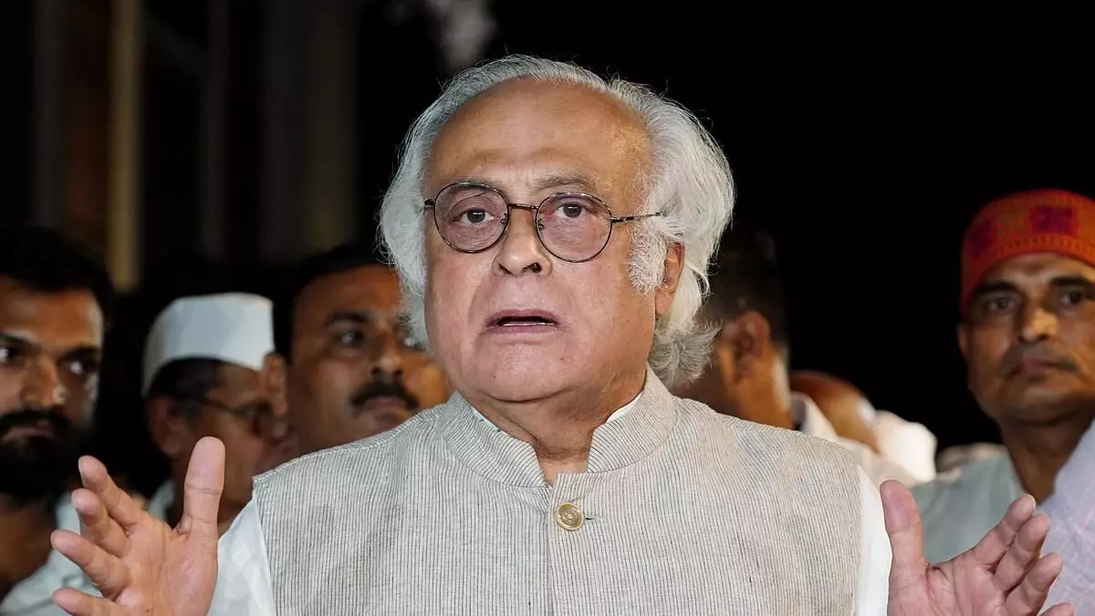 Congress: జ్ఞానేష్గేట్ ప్రభావంతో మోదీ వెనకడుగు? అమెరికా వీసా ఆంక్షలపై స్పందించరన్న కాంగ్రెస్ Congress: జ్ఞానేష్గేట్ ప్రభావంతో మోదీ వెనకడుగు? అమెరికా వీసా ఆంక్షలపై స్పందించరన్న కాంగ్రెస్