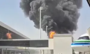 Riyadh Airport: రియాధ్ విమానాశ్రయంపై హౌతీల క్షిపణి దాడి.. ముగ్గురు సౌదీ పౌరులు, పైలట్ బలి Riyadh Airport: రియాధ్ విమానాశ్రయంపై హౌతీల క్షిపణి దాడి.. ముగ్గురు సౌదీ పౌరులు, పైలట్ బలి