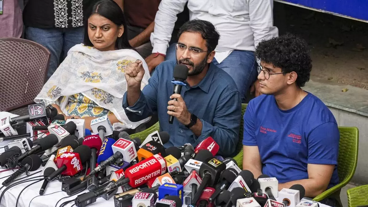 Ashutosh Ranka: నిరసనలకు కేటాయించిన ప్రదేశంలో ఆందోళన చేస్తే తప్పేంటి?: అశుతోష్ రంకా Ashutosh Ranka: నిరసనలకు కేటాయించిన ప్రదేశంలో ఆందోళన చేస్తే తప్పేంటి?: అశుతోష్ రంకా