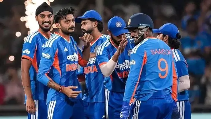 Team India: హోరాహోరీ పోరులో విండీస్పై టీమిండియా థ్రిల్లింగ్ విక్టరీ Team India: హోరాహోరీ పోరులో విండీస్పై టీమిండియా థ్రిల్లింగ్ విక్టరీ