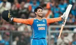 Abhishek Sharma: సూర్యకుమార్ యాదవ్ వరల్డ్ రికార్డ్ బ్రేక్.. అంతర్జాతీయ టీ20ల్లో అభిషేక్ శర్మ సంచలనం.. Abhishek Sharma: సూర్యకుమార్ యాదవ్ వరల్డ్ రికార్డ్ బ్రేక్.. అంతర్జాతీయ టీ20ల్లో అభిషేక్ శర్మ సంచలనం..