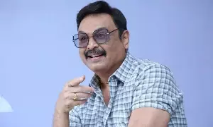 Senior Actor Naresh: పెళ్లిళ్లు, విడాకులపై సీనియర్ నటుడు నరేశ్ సంచలన వ్యాఖ్యలు.. పిల్లల్ని కనడం ముఖ్యం Senior Actor Naresh: పెళ్లిళ్లు, విడాకులపై సీనియర్ నటుడు నరేశ్ సంచలన వ్యాఖ్యలు.. పిల్లల్ని కనడం ముఖ్యం