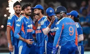 Team India: హోరాహోరీ పోరులో విండీస్పై టీమిండియా థ్రిల్లింగ్ విక్టరీ Team India: హోరాహోరీ పోరులో విండీస్పై టీమిండియా థ్రిల్లింగ్ విక్టరీ