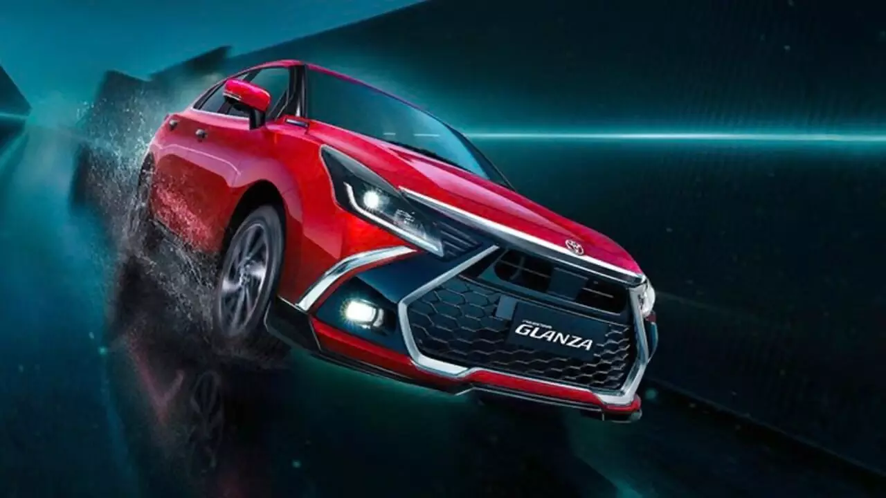 Toyota Glanza: బాలెనోకు గట్టి పోటీ.. రూ.6.99 లక్షల ప్రారంభ ధరతో కొత్త టయోటా గ్లాంజా లాంచ్ Toyota Glanza: బాలెనోకు గట్టి పోటీ.. రూ.6.99 లక్షల ప్రారంభ ధరతో కొత్త టయోటా గ్లాంజా లాంచ్