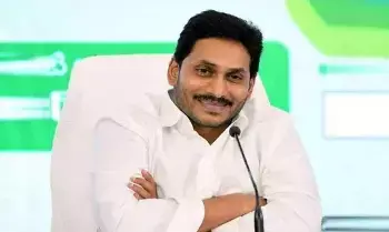 Jagan: అవిశ్వాసంతో పదవులు కోల్పోయిన వారికి జగన్‌ మరో అవకాశం