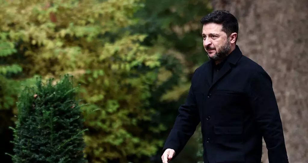 Zelenskyy: ట్రంప్ హెచ్చరికలను బేఖాతరు చేసిన జెలెన్స్కీ.. రష్యా చమురు శుద్ధి కేంద్రాలపై మళ్లీ దాడులు Zelenskyy: ట్రంప్ హెచ్చరికలను బేఖాతరు చేసిన జెలెన్స్కీ.. రష్యా చమురు శుద్ధి కేంద్రాలపై మళ్లీ దాడులు
