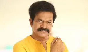 Actor Brahmaji: నిరసన ఒక కొత్త వృత్తి.. సోషల్ మీడియాలో ట్రోలింగ్.. వివరణతో ముగింపు పలికిన నటుడు బ్రహ్మాజీ Actor Brahmaji: నిరసన ఒక కొత్త వృత్తి.. సోషల్ మీడియాలో ట్రోలింగ్.. వివరణతో ముగింపు పలికిన నటుడు బ్రహ్మాజీ