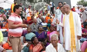 Garuda Seva: గరుడసేవ ఏర్పాట్లను పరిశీలించిన టీటీడీ ఈవో, అదనపు ఈవో Garuda Seva: గరుడసేవ ఏర్పాట్లను పరిశీలించిన టీటీడీ ఈవో, అదనపు ఈవో