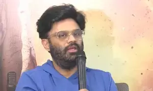Naga Vamsi: ‘నేను డేట్ చెబితే నమ్మరు.. కొడతారు’: నాగవంశీ Naga Vamsi: ‘నేను డేట్ చెబితే నమ్మరు.. కొడతారు’: నాగవంశీ