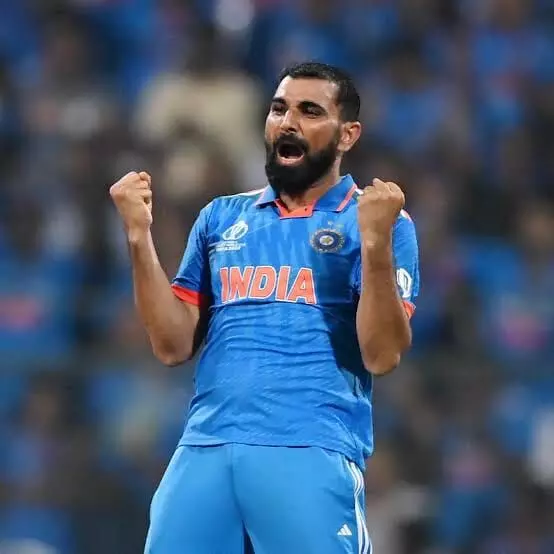 Mohammed Shami: మహ్మద్ షమీ ఎంపికపై మాజీ క్రికెటర్ అసంతృప్తి.. సెలెక్టర్లను ప్రశ్నించిన కైఫ్ Mohammed Shami: మహ్మద్ షమీ ఎంపికపై మాజీ క్రికెటర్ అసంతృప్తి.. సెలెక్టర్లను ప్రశ్నించిన కైఫ్