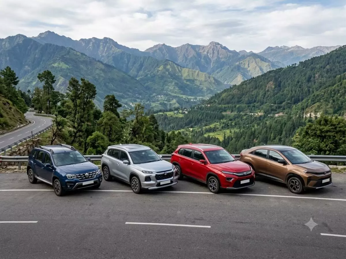 Hybrid SUVs: కొత్త రెనాల్ట్ డస్టర్ హైబ్రిడ్ వర్సెస్ మిగతా కంపెనీలు.. ఏ ఎస్యూవీ కొంటే బెటర్? Hybrid SUVs: కొత్త రెనాల్ట్ డస్టర్ హైబ్రిడ్ వర్సెస్ మిగతా కంపెనీలు.. ఏ ఎస్యూవీ కొంటే బెటర్?