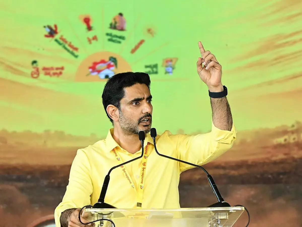 Nara Lokesh: మున్సిపాలిటీల్లో 22,800కు పైగా నామినేషన్లు.. స్థానిక ఎన్నికలు ప్రజాస్వామ్యబద్ధంగానే జరుగుతున్నాయని మంత్రి నారా లోకేశ్ Nara Lokesh: మున్సిపాలిటీల్లో 22,800కు పైగా నామినేషన్లు.. స్థానిక ఎన్నికలు ప్రజాస్వామ్యబద్ధంగానే జరుగుతున్నాయని మంత్రి నారా లోకేశ్