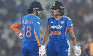 Team India Women: రాయ్పూర్లో టీమిండియా ఉమెన్స్ వీరవిహారం.. జింబాబ్వేపై 53 బంతుల్లోనే చారిత్రక విజయం.. Team India Women: రాయ్పూర్లో టీమిండియా ఉమెన్స్ వీరవిహారం.. జింబాబ్వేపై 53 బంతుల్లోనే చారిత్రక విజయం..