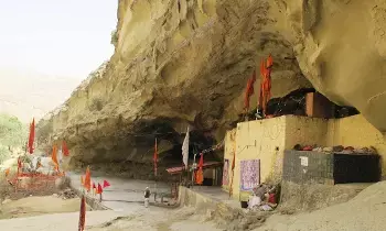Hinglaj Mata Temple: సరిహద్దులు దాటిన భక్తి.. పాకిస్తాన్‌లో మత సామరస్యానికి ప్రతీకగా నిలిచిన హింగ్లాజ్ మాతా దివ్యక్షేత్రం..