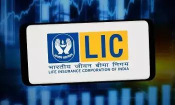 LIC: క్యాన్సర్ వస్తే ఖాతాలోకి లక్షల రూపాయలు.. ఎల్‌ఐసీ కొత్త పాలసీ అదుర్స్