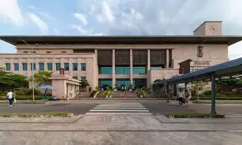 Local Elections: స్థానిక ఎన్నికల్లో కేంద్ర బలగాల మోహరింపునకు వైకాపా పిటిషన్‌.. హైకోర్టులో చుక్కెదురు