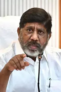Deputy CM Bhatti Vikramarka: ఎస్సీ, ఎస్టీ నిధుల ఖర్చులో జాప్యం వద్దు: డిప్యూటీ సీఎం భట్టి విక్రమార్క Deputy CM Bhatti Vikramarka: ఎస్సీ, ఎస్టీ నిధుల ఖర్చులో జాప్యం వద్దు: డిప్యూటీ సీఎం భట్టి విక్రమార్క