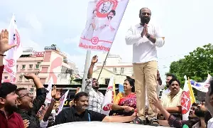 Vangaveeti Radha Krishna: విజయవాడ మేయర్‌ పదవికి వంగవీటి రాధాకృష్ణ నామినేషన్ దాఖలు