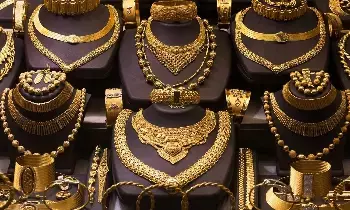 Gold: దసరా, దీపావళికి బంగారం కొనుగోళ్లలో ఊహించని మార్పులు.. ధరలు తగ్గాయా లేదా?