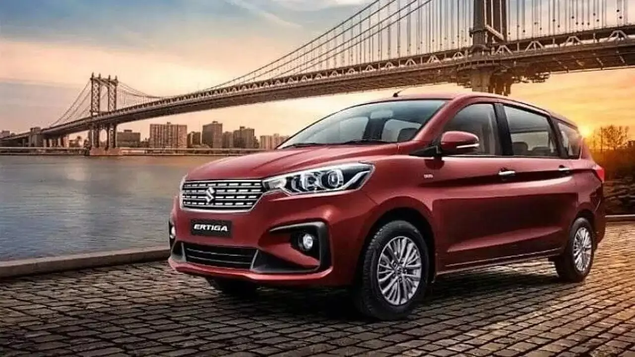 Maruti Ertiga: కస్టమర్లకు షాక్.. మారుతి పాపులర్ ఫ్యామిలీ కారు ధర భారీగా పెంపు Maruti Ertiga: కస్టమర్లకు షాక్.. మారుతి పాపులర్ ఫ్యామిలీ కారు ధర భారీగా పెంపు