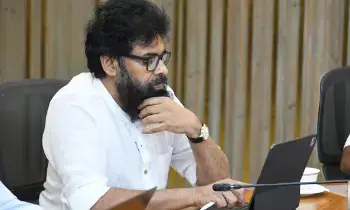 Pawan Kalyan: పవన్ కల్యాణ్ రాజీనామా వార్తలపై క్లారిటీ.. ఫేక్ ఛానల్‌పై చర్యలకు సిద్ధం