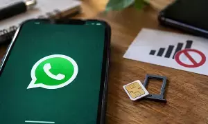 SIM Binding Rules: సైబర్ నేరాలకు చెక్ పెట్టేలా కేంద్రం ప్లాన్.. జనవరి 1 నుంచి సిమ్ బైండింగ్ రూల్ SIM Binding Rules: సైబర్ నేరాలకు చెక్ పెట్టేలా కేంద్రం ప్లాన్.. జనవరి 1 నుంచి సిమ్ బైండింగ్ రూల్