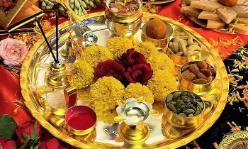 Perform Daily Puja at Home: నిత్య పూజ చేస్తున్నారా? అయితే ఈ పొరపాట్లు అస్సలు చేయకండి.. సంపూర్ణ ఫలితాల కోసం పాటించాల్సిన నియమాలు..