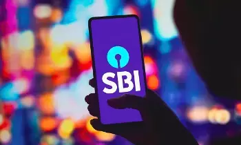 SBI Data Leak: డేటా లీక్ భయం.. రూ.1,425 కోట్ల ఇన్సూరెన్స్ క్లెయిమ్‌కు సిద్ధమవుతున్న స్టేట్ బ్యాంక్