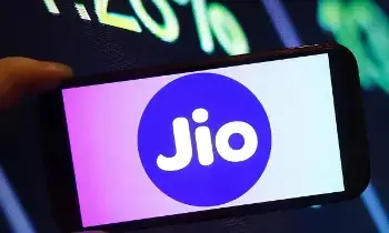 Jio IPO: గ్లోబల్ రికార్డ్ సృష్టించిన జియో ఐపీవో.. కోటికి పైగా అప్లికేషన్లతో సరికొత్త చరిత్ర