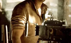 Prabhas’ ‘Fauji’ : బోస్-హిట్లర్ సంభాషణ.. గీతా రహస్య కోడ్.. అంచనాలు పెంచేసిన ప్రభాస్ ఫౌజీ టీజర్..? Prabhas’ ‘Fauji’ : బోస్-హిట్లర్ సంభాషణ.. గీతా రహస్య కోడ్.. అంచనాలు పెంచేసిన ప్రభాస్ ఫౌజీ టీజర్..?