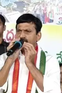 Minister Ponguleti: ఎల్నినో ప్రభావం నేపథ్యంలో రైతులకు కీలక సూచన.. రెండో పంట వేయొద్దన్న మంత్రి పొంగులేటి Minister Ponguleti: ఎల్నినో ప్రభావం నేపథ్యంలో రైతులకు కీలక సూచన.. రెండో పంట వేయొద్దన్న మంత్రి పొంగులేటి