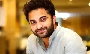 Vishwak Sen: సారథి స్టూడియోస్లో విశ్వక్ సేన్ ఫ్యాన్ మీట్ రద్దు.. తోపులాటతో గందరగోళం.. క్షమాపణలు చెప్పిన మాస్ కా దాస్.. Vishwak Sen: సారథి స్టూడియోస్లో విశ్వక్ సేన్ ఫ్యాన్ మీట్ రద్దు.. తోపులాటతో గందరగోళం.. క్షమాపణలు చెప్పిన మాస్ కా దాస్..