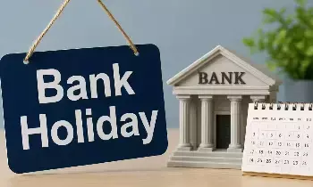 Bank Holidays: కస్టమర్లకు అలర్ట్.. వచ్చే రెండు నెలల్లో ఏకంగా 33 రోజులు బ్యాంకులు బంద్