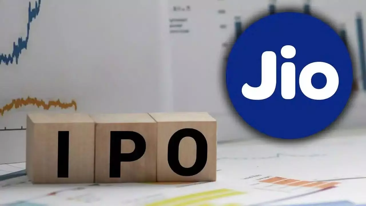 Jio IPO: జియో ఐపీఓ షేర్లు అలాట్ అయ్యాయా? ఒక్కో లాట్పై ఎంత లాభం వస్తుందో తెలుసా Jio IPO: జియో ఐపీఓ షేర్లు అలాట్ అయ్యాయా? ఒక్కో లాట్పై ఎంత లాభం వస్తుందో తెలుసా