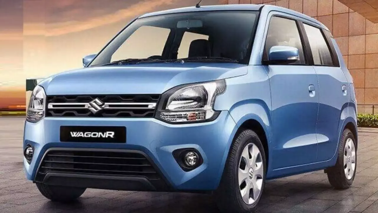Low Maintenance Cars: కారు కొనడమే కాదు మెయింటెనెన్స్ కూడా ఈజీ.. టాప్ 5 చవకైన కార్లు ఇవే Low Maintenance Cars: కారు కొనడమే కాదు మెయింటెనెన్స్ కూడా ఈజీ.. టాప్ 5 చవకైన కార్లు ఇవే