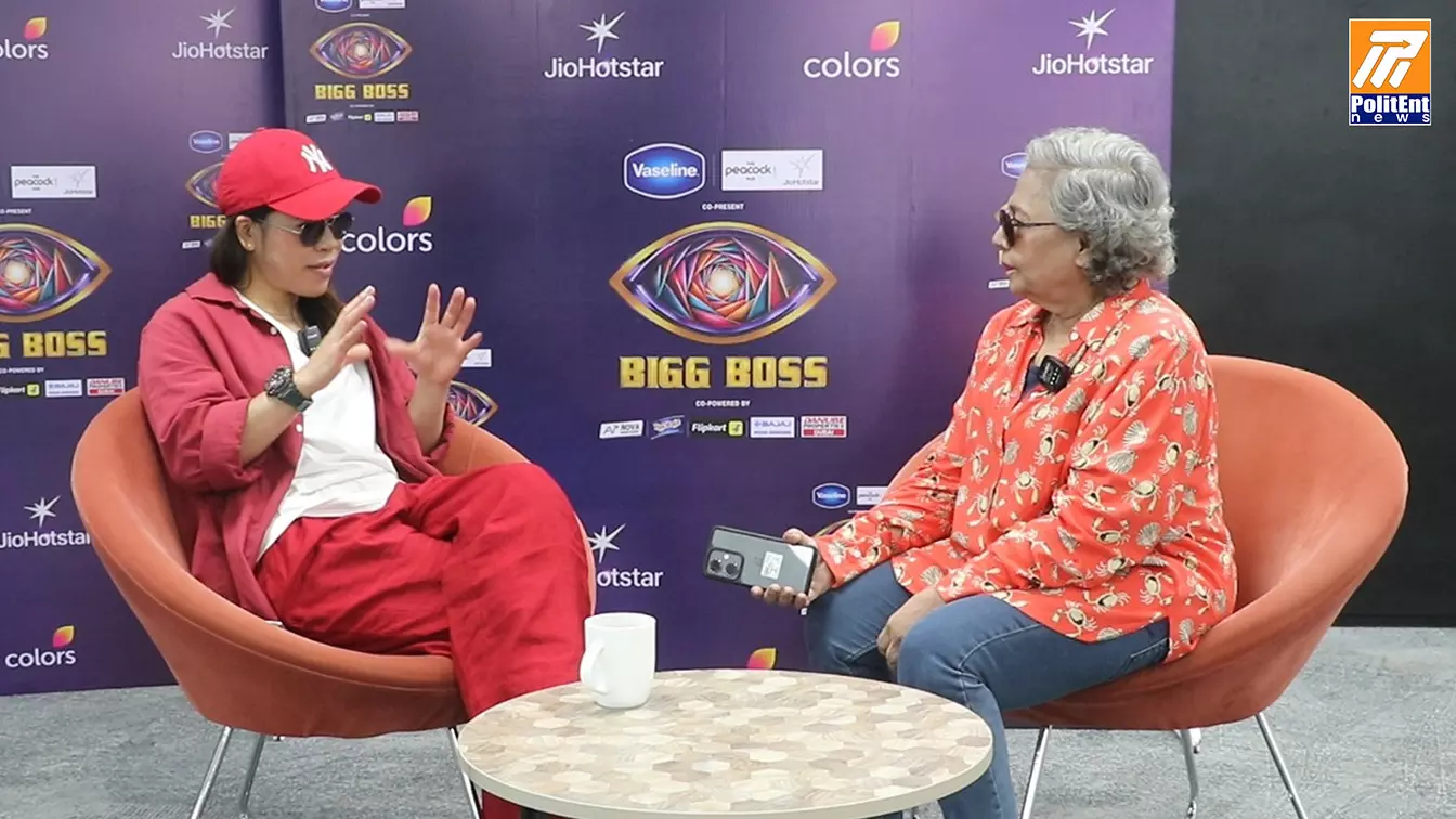 Mary Kom: రింగ్లోకి దిగేందుకు ఇప్పటికీ ఆకలితో ఉన్నా.. సల్మాన్, ప్రియాంక చోప్రాపై మేరీ కోమ్ సంచలన వ్యాఖ్యలు! Mary Kom: రింగ్లోకి దిగేందుకు ఇప్పటికీ ఆకలితో ఉన్నా.. సల్మాన్, ప్రియాంక చోప్రాపై మేరీ కోమ్ సంచలన వ్యాఖ్యలు!