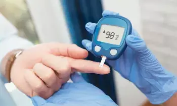People With Diabetes Completely Avoid Carbohydrates: షుగర్ ఉన్నవాళ్లు పిండిపదార్థాలు పూర్తిగా మానేయాలా? నిపుణులు చెప్పే షాకింగ్ నిజం!