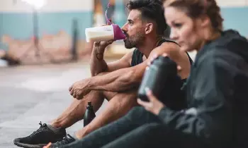 Drinking Protein Shakes After a Workout: వర్కౌట్ తర్వాత ప్రోటీన్ షేక్ తాగుతున్నారా? నీళ్లు సరిగ్గా తాగకపోతే ఏమవుతుందంటే..?