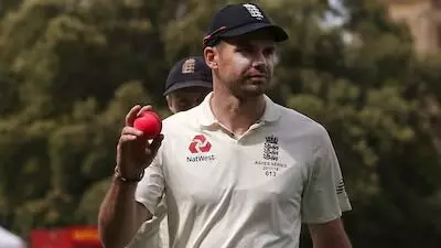 Stuart Broad: జేమ్స్ అండర్సన్కు లాంకషైర్ వీడ్కోలు ఇవ్వడం సరిగా లేదు: స్టువర్ట్ బ్రాడ్ Stuart Broad: జేమ్స్ అండర్సన్కు లాంకషైర్ వీడ్కోలు ఇవ్వడం సరిగా లేదు: స్టువర్ట్ బ్రాడ్