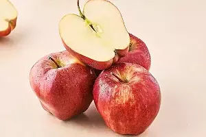 Health Benefits of Eating an Apple Every Day: రోజూ ఒక ఆపిల్ తింటే కలిగే ఇన్ని ఆరోగ్య ప్రయోజనాలా? Health Benefits of Eating an Apple Every Day: రోజూ ఒక ఆపిల్ తింటే కలిగే ఇన్ని ఆరోగ్య ప్రయోజనాలా?
