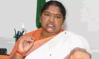 Minister Seethakka: ఎల్‌నినో ప్రభావం ఎదుర్కోవడానికి జలసిరి వీడియో ఆవిష్కరణ.. ఉపాధి పనులపై మంత్రి సీతక్క ఆదేశాలు