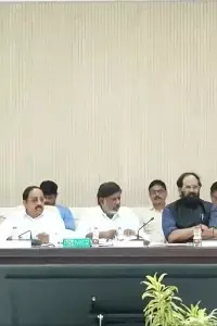 Bhatti Vikramarka: ఎల్నినో ముప్పుపై అఖిలపక్ష భేటీ.. కేంద్ర సాయం కోరుతాం: భట్టి విక్రమార్క Bhatti Vikramarka: ఎల్నినో ముప్పుపై అఖిలపక్ష భేటీ.. కేంద్ర సాయం కోరుతాం: భట్టి విక్రమార్క