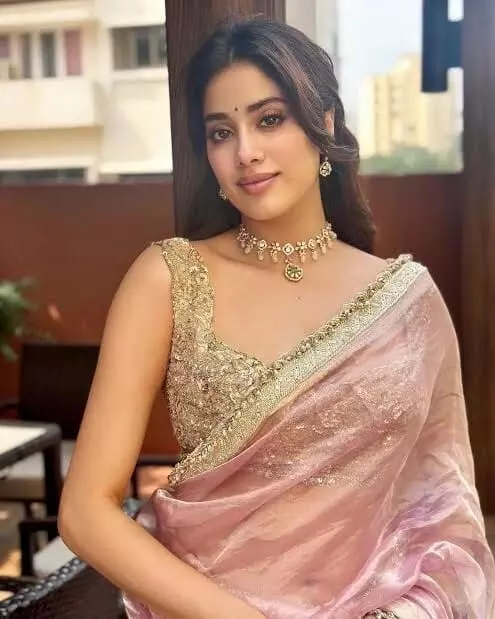 Janhvi Kapoor: ఆ సినిమాలో అసభ్యత ఉంది.. పెద్ది చిత్రంపై జాన్వీ కపూర్ సంచలన కామెంట్స్ Janhvi Kapoor: ఆ సినిమాలో అసభ్యత ఉంది.. పెద్ది చిత్రంపై జాన్వీ కపూర్ సంచలన కామెంట్స్
