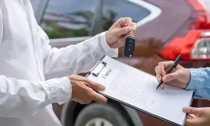 Car Buying Tips: దీపావళికి కారు కొంటే లాభమా? డిసెంబర్ దాకా ఆగితే మంచిదా? అసలు నిజం ఇదే Car Buying Tips: దీపావళికి కారు కొంటే లాభమా? డిసెంబర్ దాకా ఆగితే మంచిదా? అసలు నిజం ఇదే