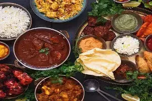 Eating Dinner Late at Night: రాత్రిపూట ఆలస్యంగా భోజనం చేస్తున్నారా? ఆరోగ్యంపై ఎలాంటి ప్రభావం పడుతుందో తెలుసా? Eating Dinner Late at Night: రాత్రిపూట ఆలస్యంగా భోజనం చేస్తున్నారా? ఆరోగ్యంపై ఎలాంటి ప్రభావం పడుతుందో తెలుసా?