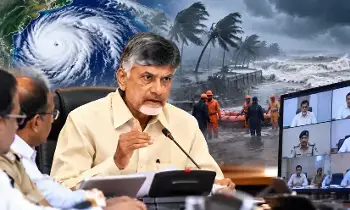 CM Chandrababu Naidu: సీఎం చంద్రబాబు నాలుగు రోజులుగా అవిశ్రాంతంగా తుపాను సహాయక చర్యల పర్యవేక్షణ CM Chandrababu Naidu: సీఎం చంద్రబాబు నాలుగు రోజులుగా అవిశ్రాంతంగా తుపాను సహాయక చర్యల పర్యవేక్షణ