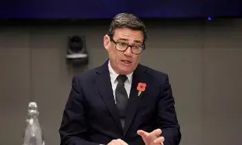Prime Minister Andy Burnham: బానిస వ్యాపారంపై క్షమాపణలకు బ్రిటన్‌ సిద్ధం.. యూకే ప్రధాని ఆండీ బర్న్‌హామ్‌ ప్రకటన